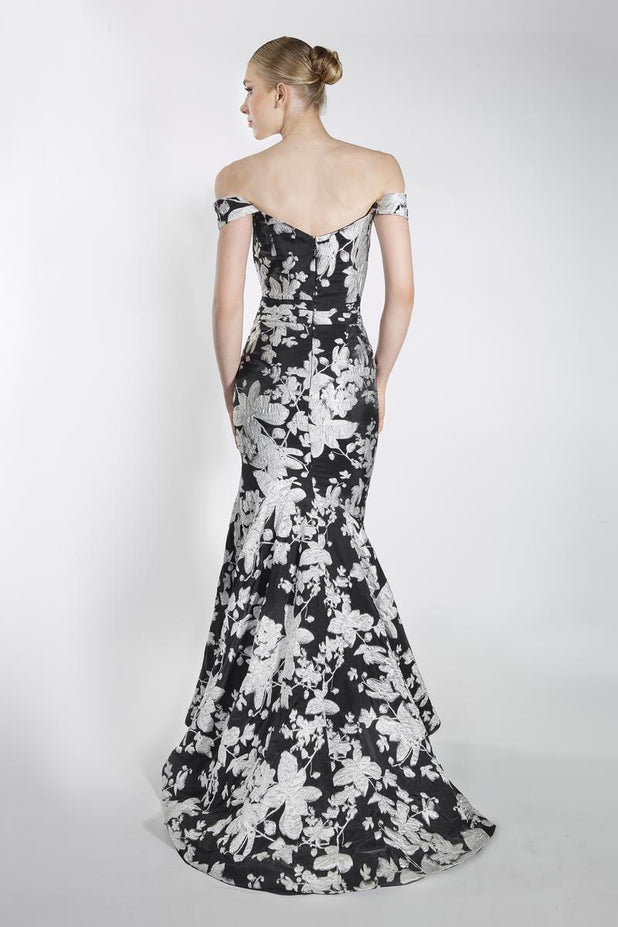 Janique Style Number B23002 - 2