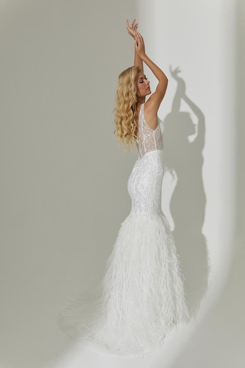 Jasz Couture Style Number 7545 - 2