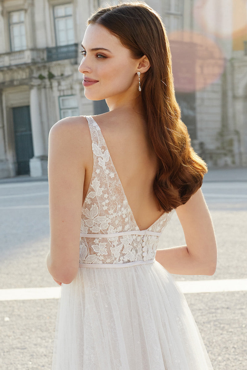 Adore Style Number 11160 - 4