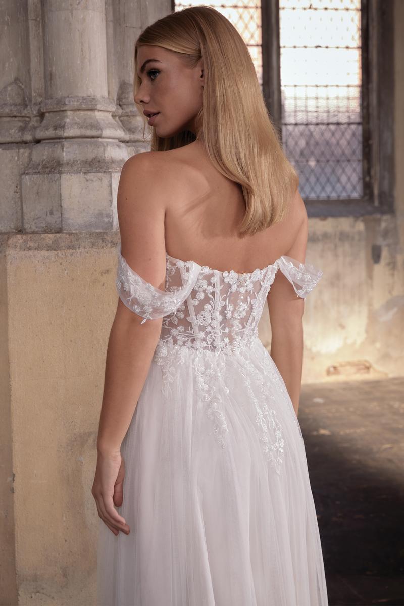 Adore Style Number 11295 - 4