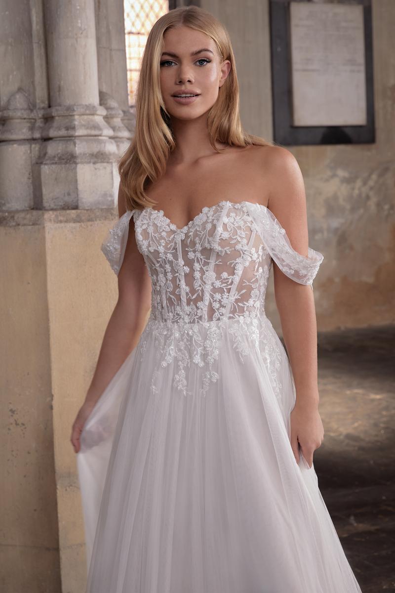 Adore Style Number 11295 - 3