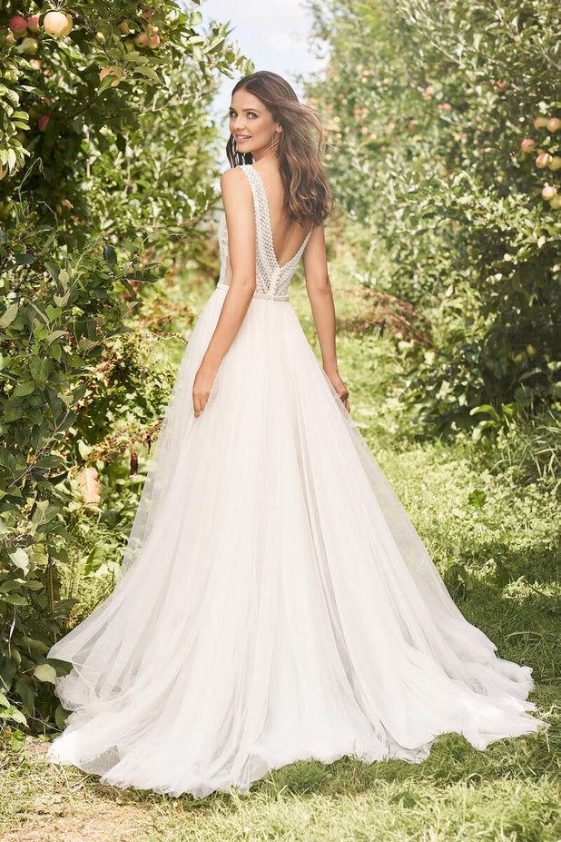 Lilian West Style Number 66122 - 2