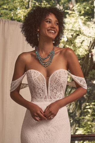 Lilian West Style Number 66287 - 3