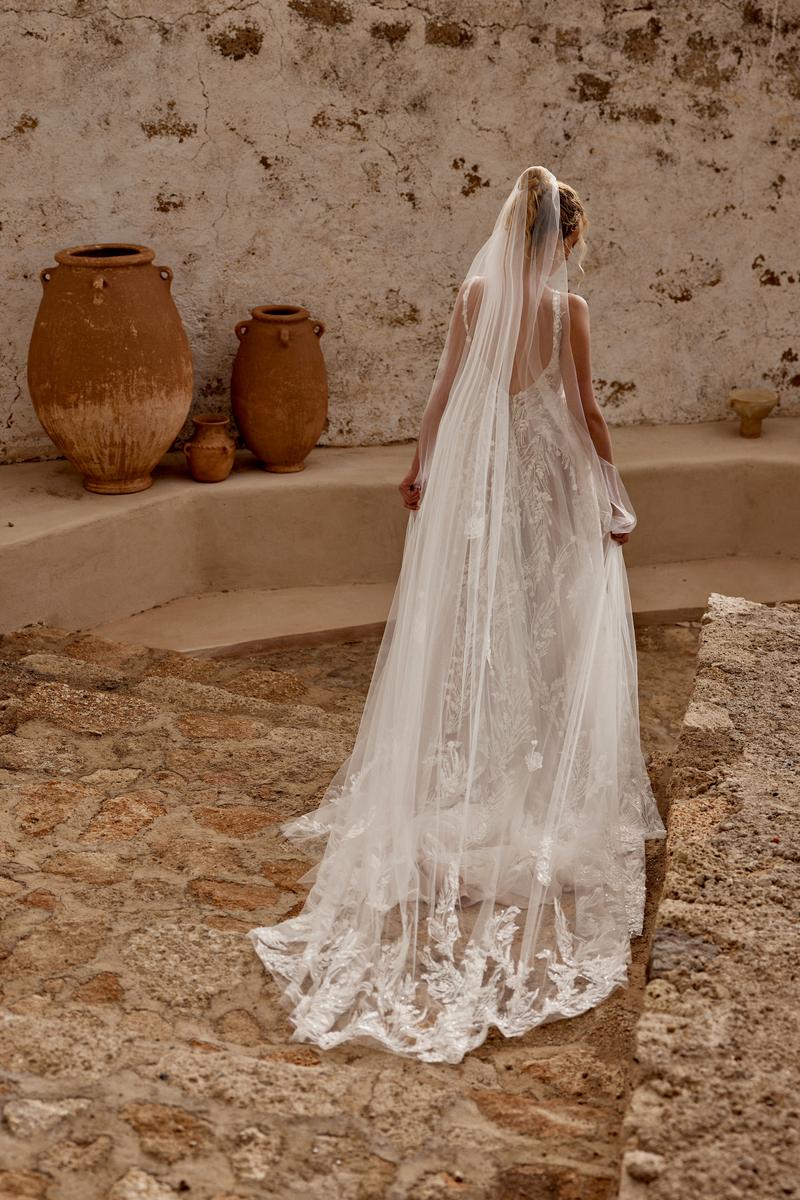 Lilian West Style Number 66372 - 6