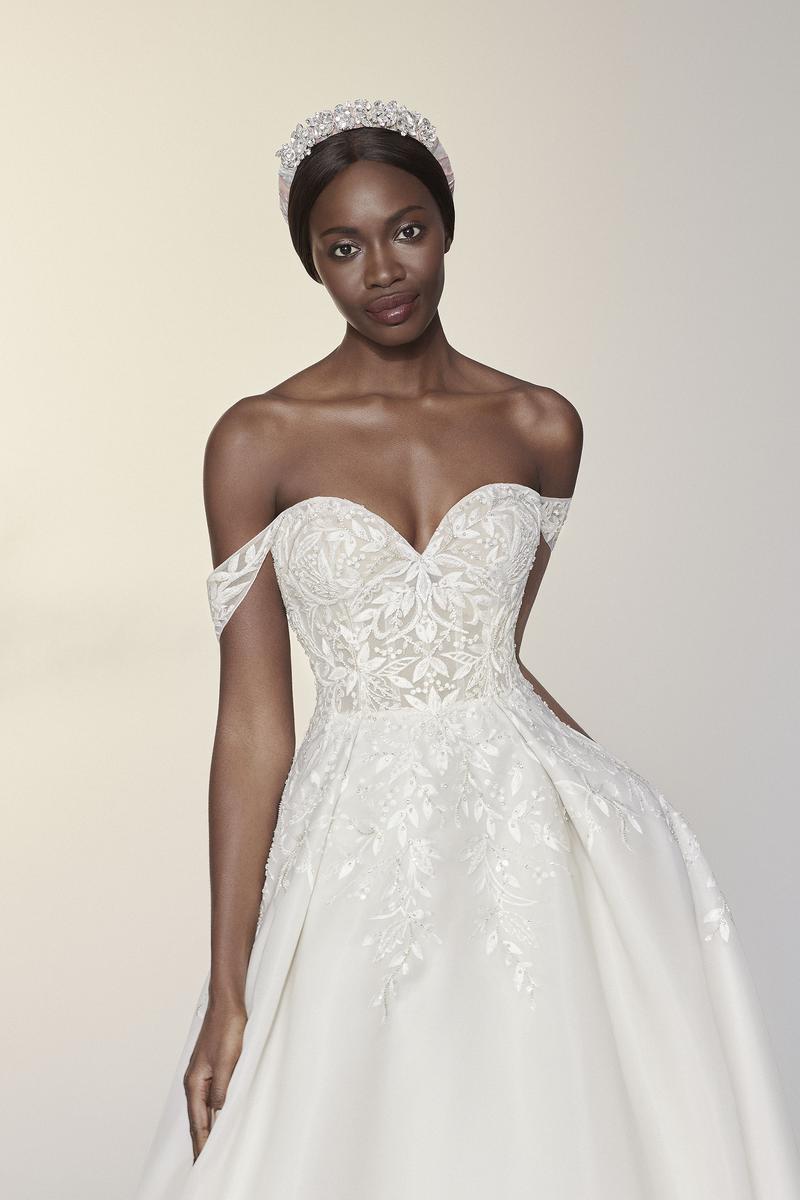 Signature Style Number 99209 - 3