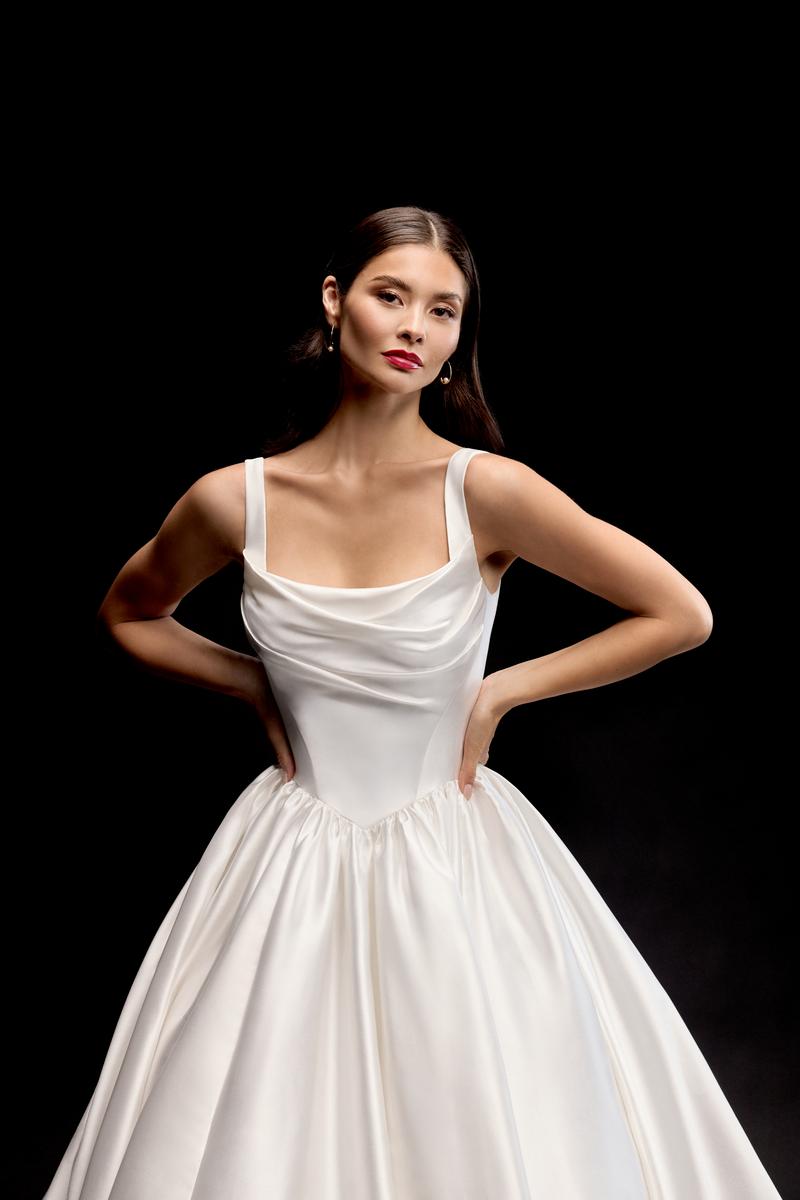 Signature Style Number 99331 - 3