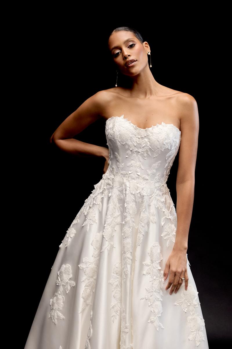 Signature Style Number 99335 - 3