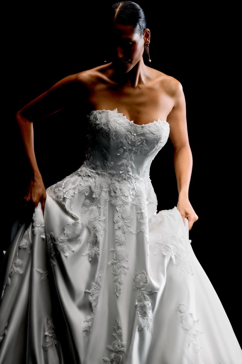 Signature Style Number 99335 - 5