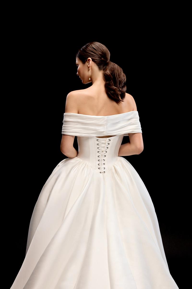 Signature Style Number 99346 - 6