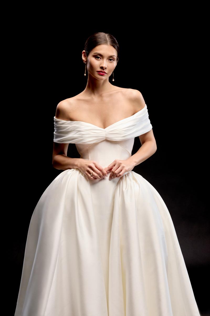 Signature Style Number 99346 - 5
