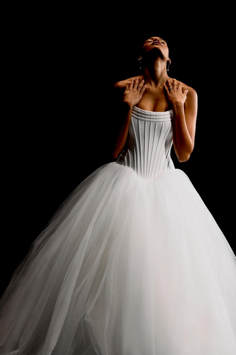 Signature Style Number 99351 - 5