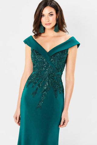 Montage Style Number 220932 - 8