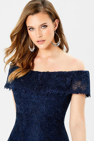 Montage Style Number 220947 - 11