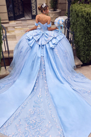 Cinderella Divine Style Number 15745 - 5