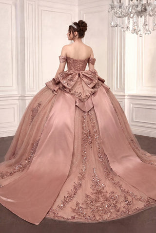 Cinderella Divine Style Number 15745 - 12