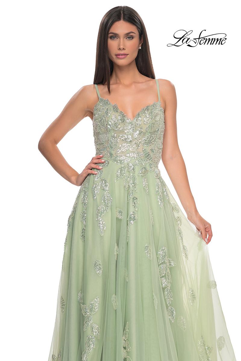 La Femme Style Number 32090 - 9