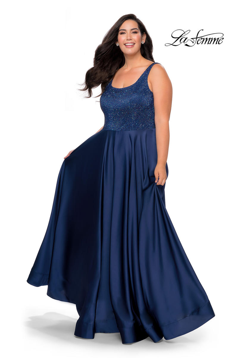 Plus Sizes Style Number 28879 - 4