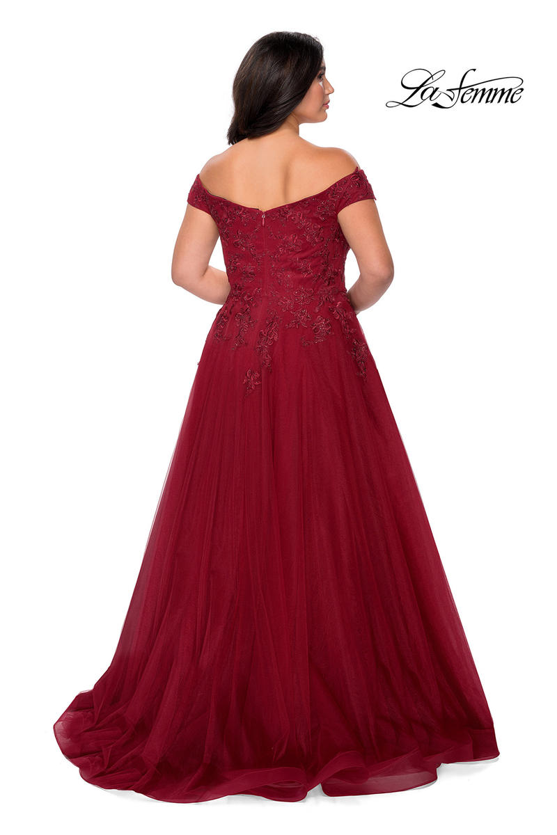 Plus Sizes Style Number 28950 - 2