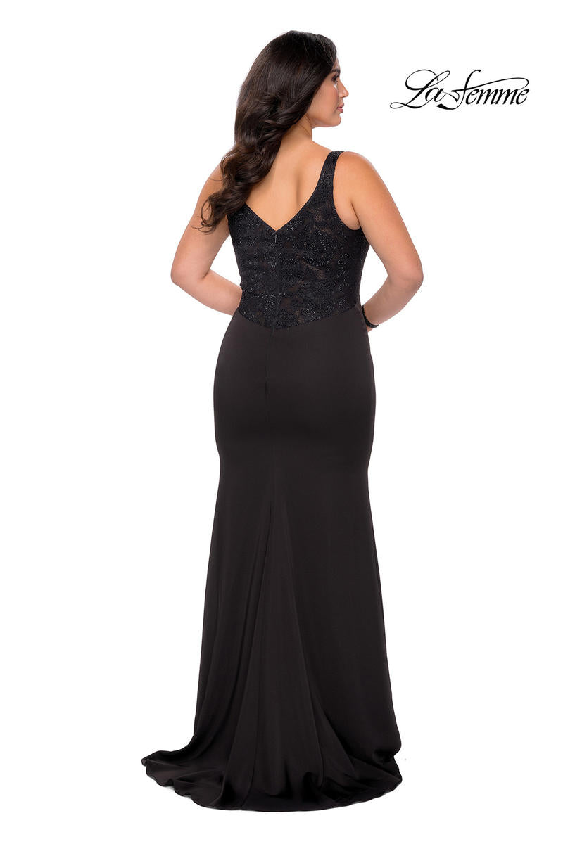 Plus Sizes Style Number 28964 - 2