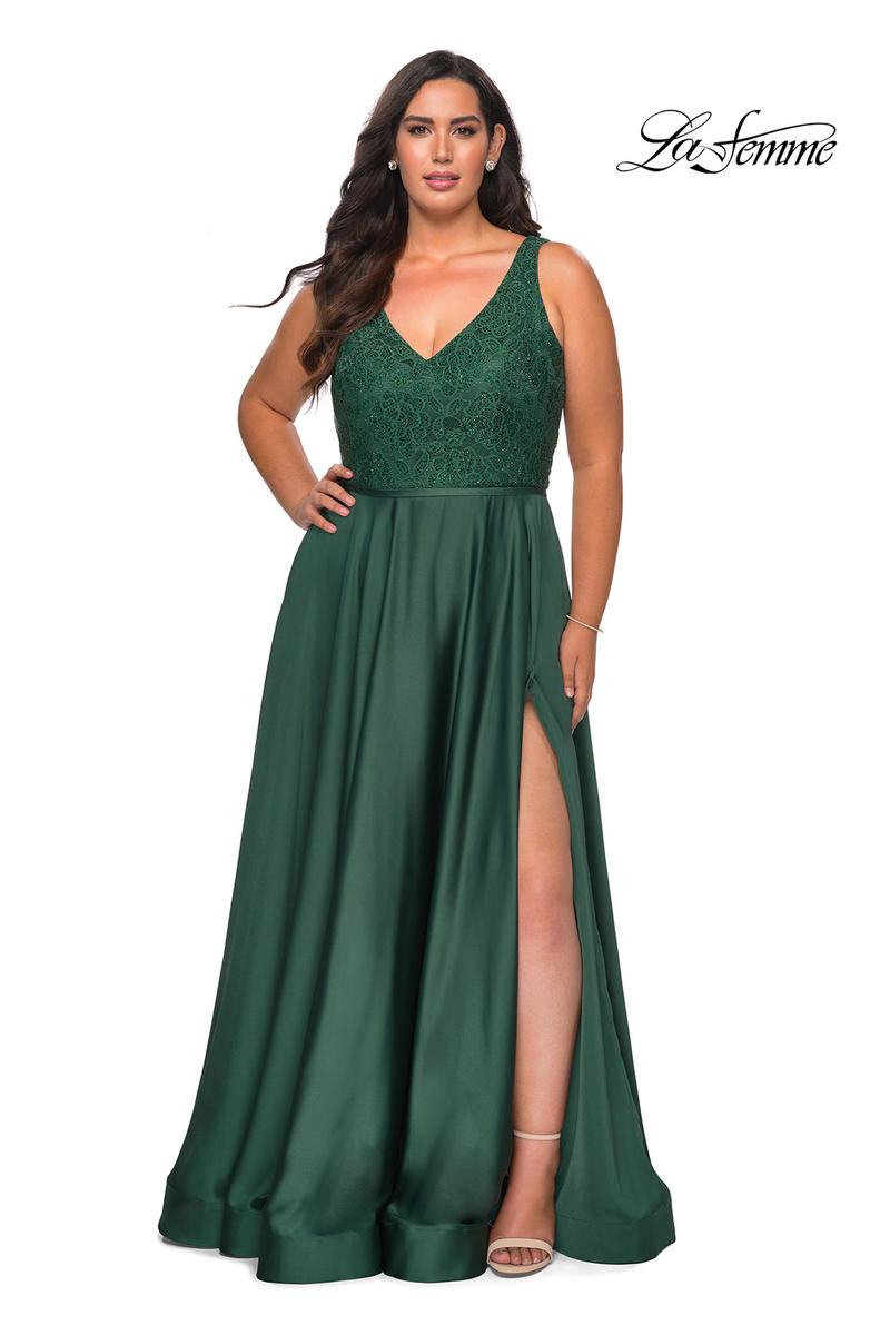Plus Sizes Style Number 29004 - 3