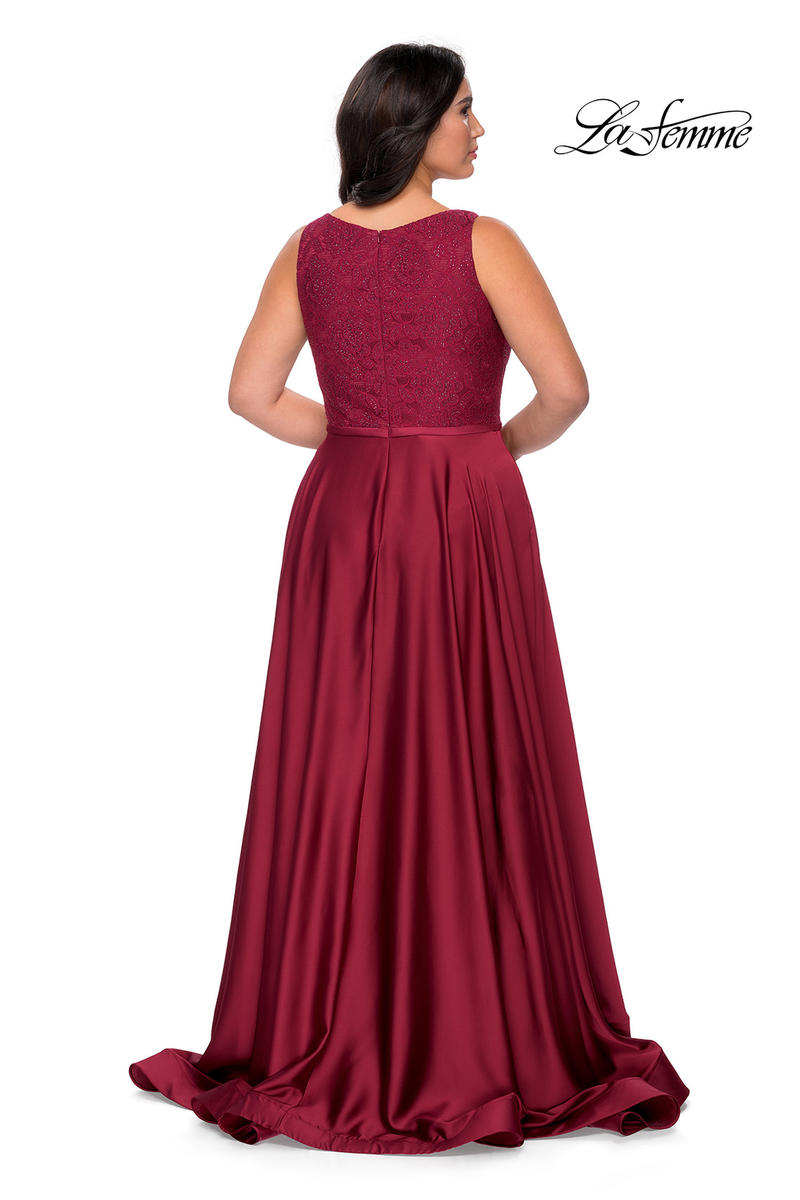Plus Sizes Style Number 29004 - 2