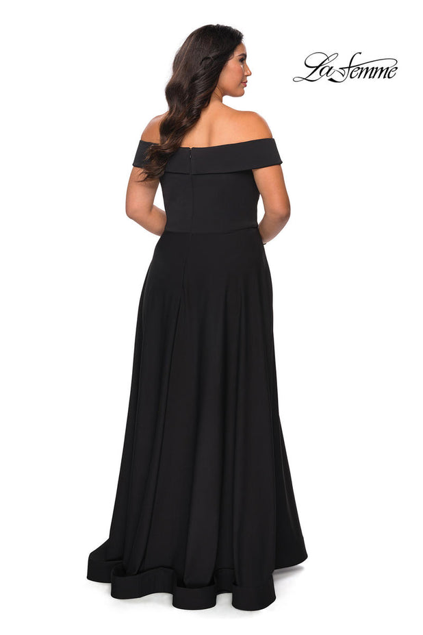 Plus Sizes Style Number 29007 - 2