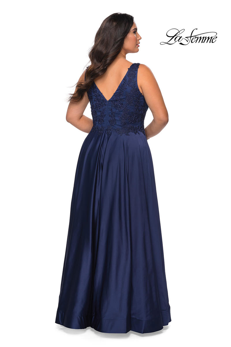Plus Sizes Style Number 29039 - 6