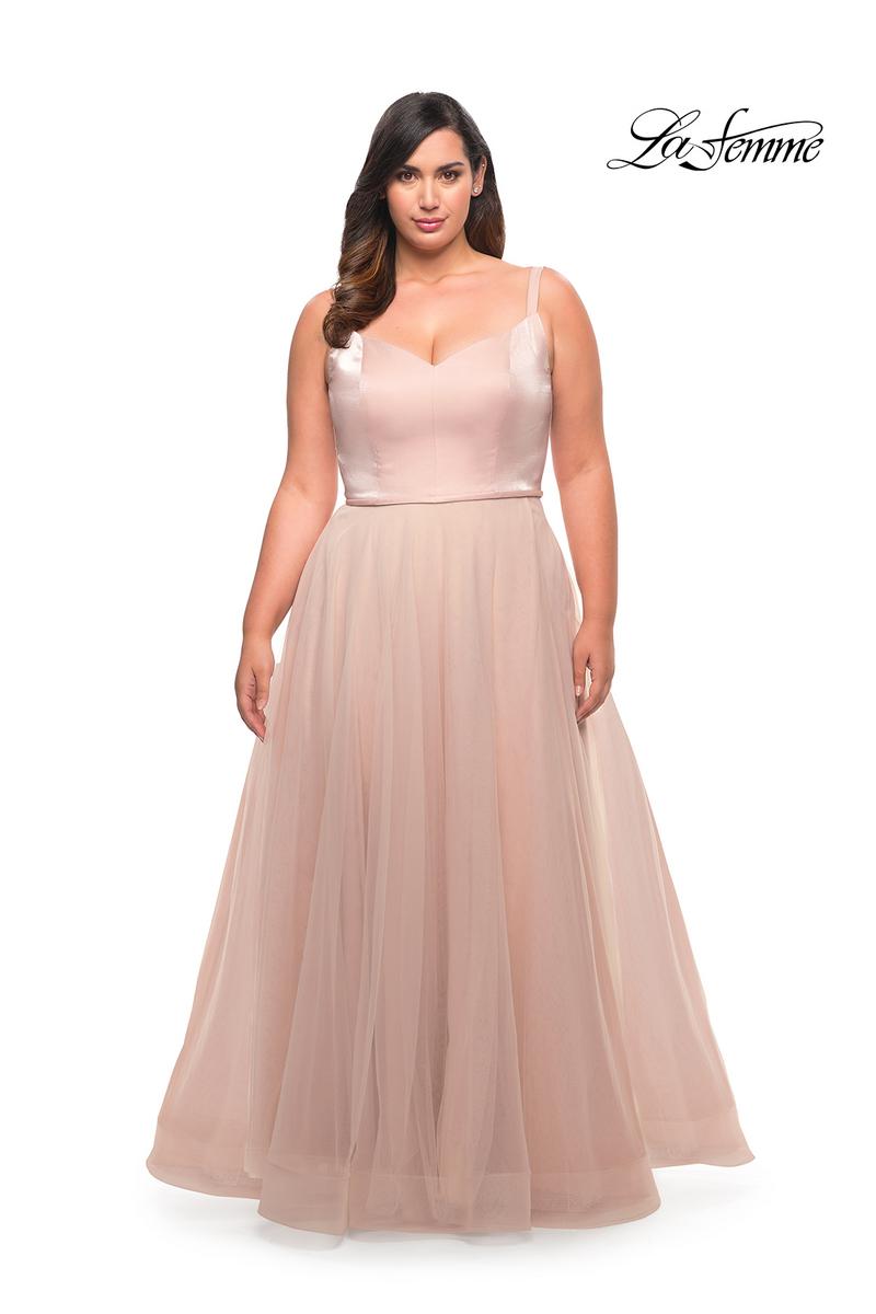 Plus Sizes Style Number 29072 - 1