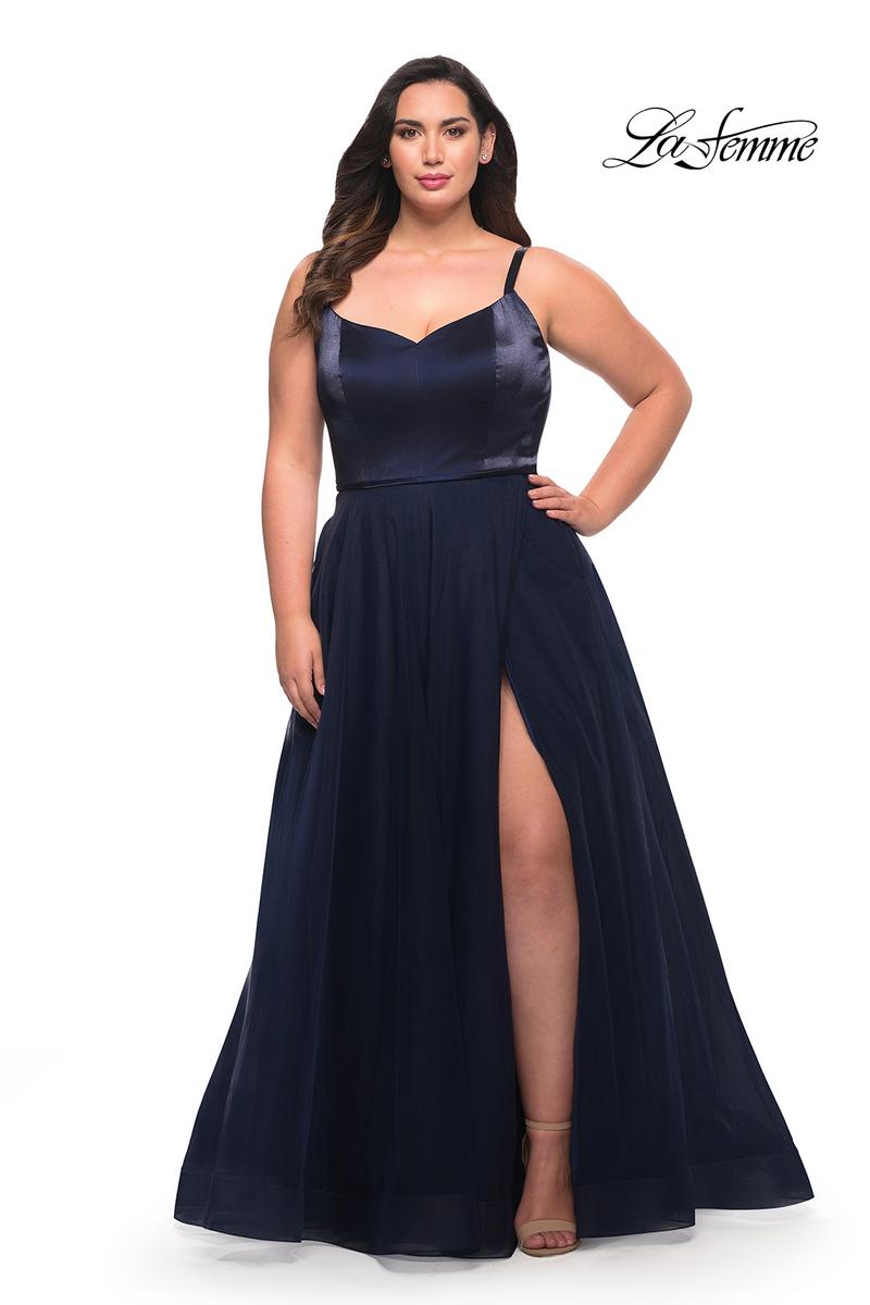 Plus Sizes Style Number 29072 - 6