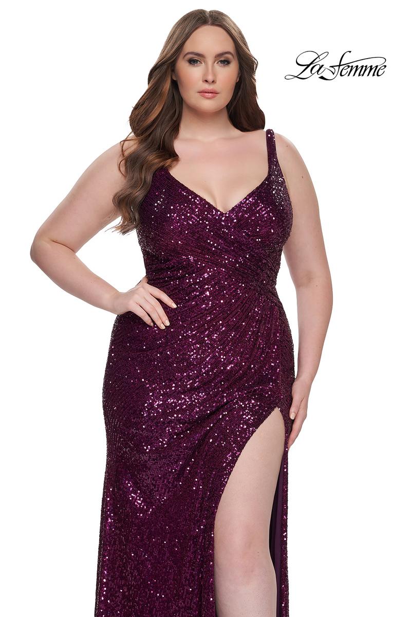 Plus Sizes Style Number 31138 - 6