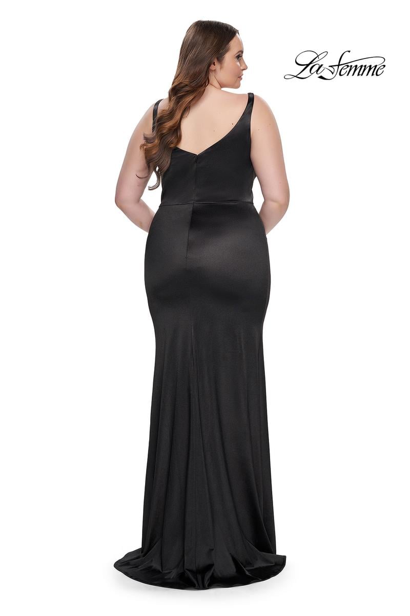 Plus Sizes Style Number 31266 - 4