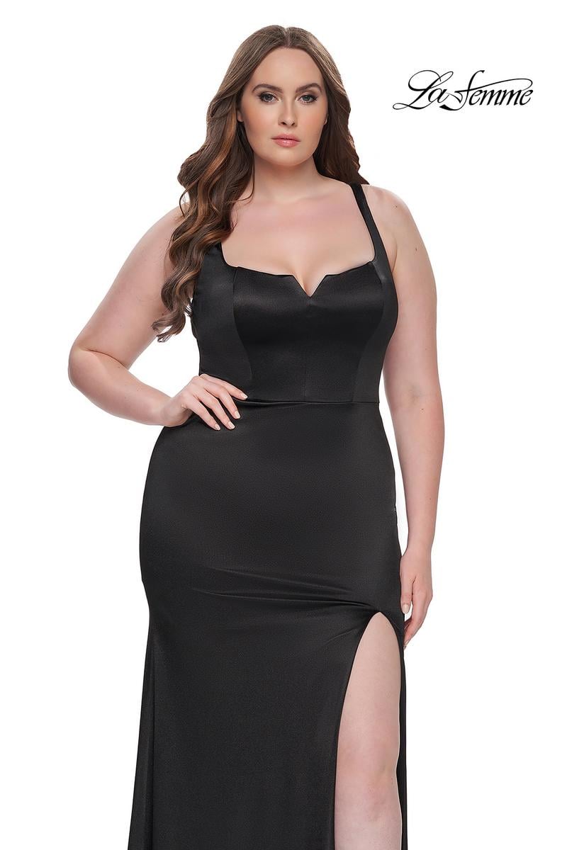 Plus Sizes Style Number 31266 - 8