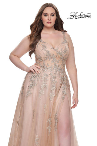 Plus Sizes Style Number 31383 - 16