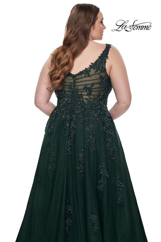Plus Sizes Style Number 31383 - 15