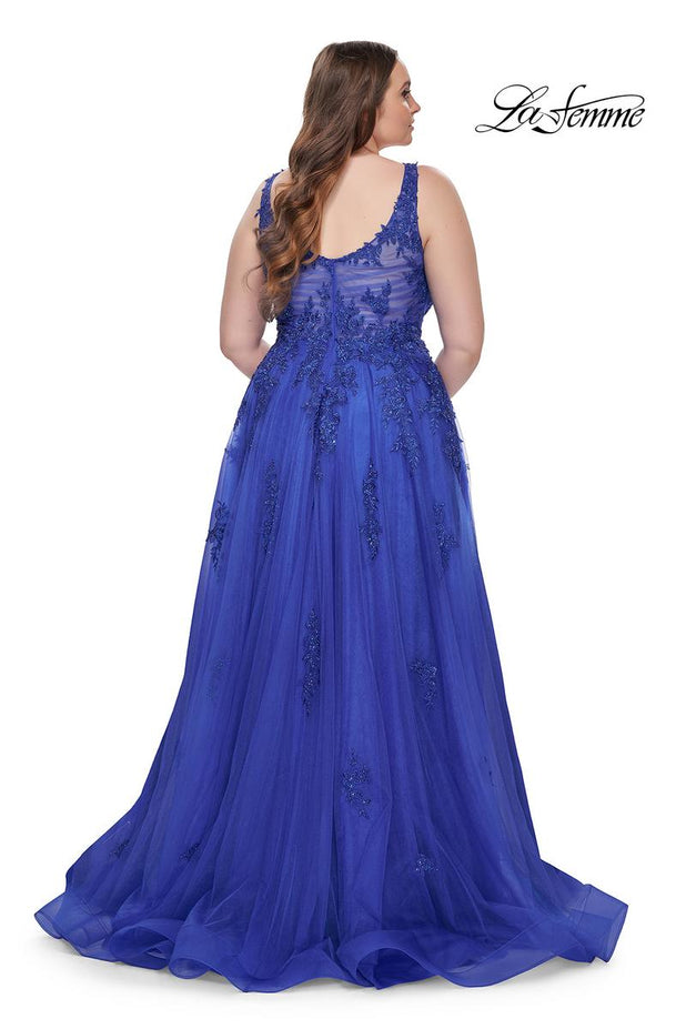 Plus Sizes Style Number 31383 - 2