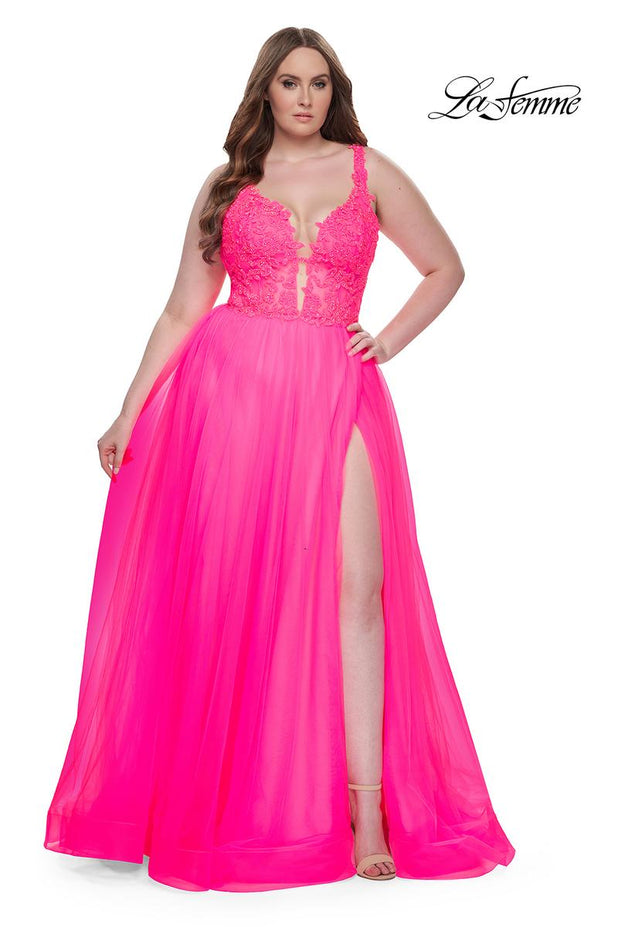Plus Sizes Style Number 31394 - 1