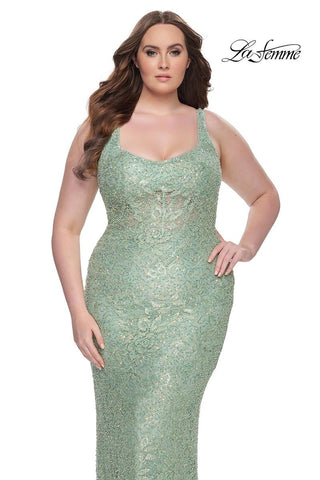 Plus Sizes Style Number 31535 - 14