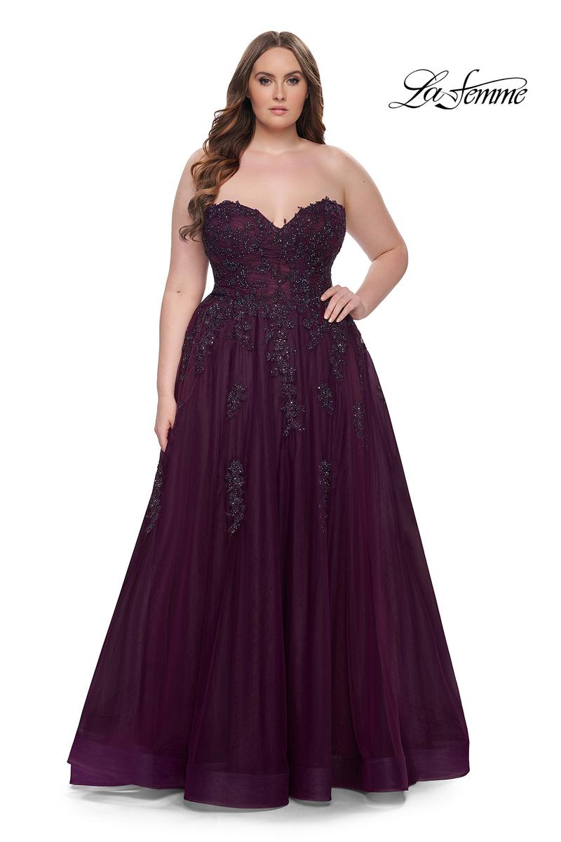 Plus Sizes Style Number 31570 - 8
