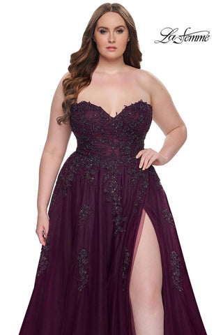 Plus Sizes Style Number 31570 - 12