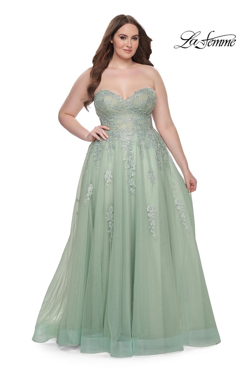 Plus Sizes Style Number 31570 - 7