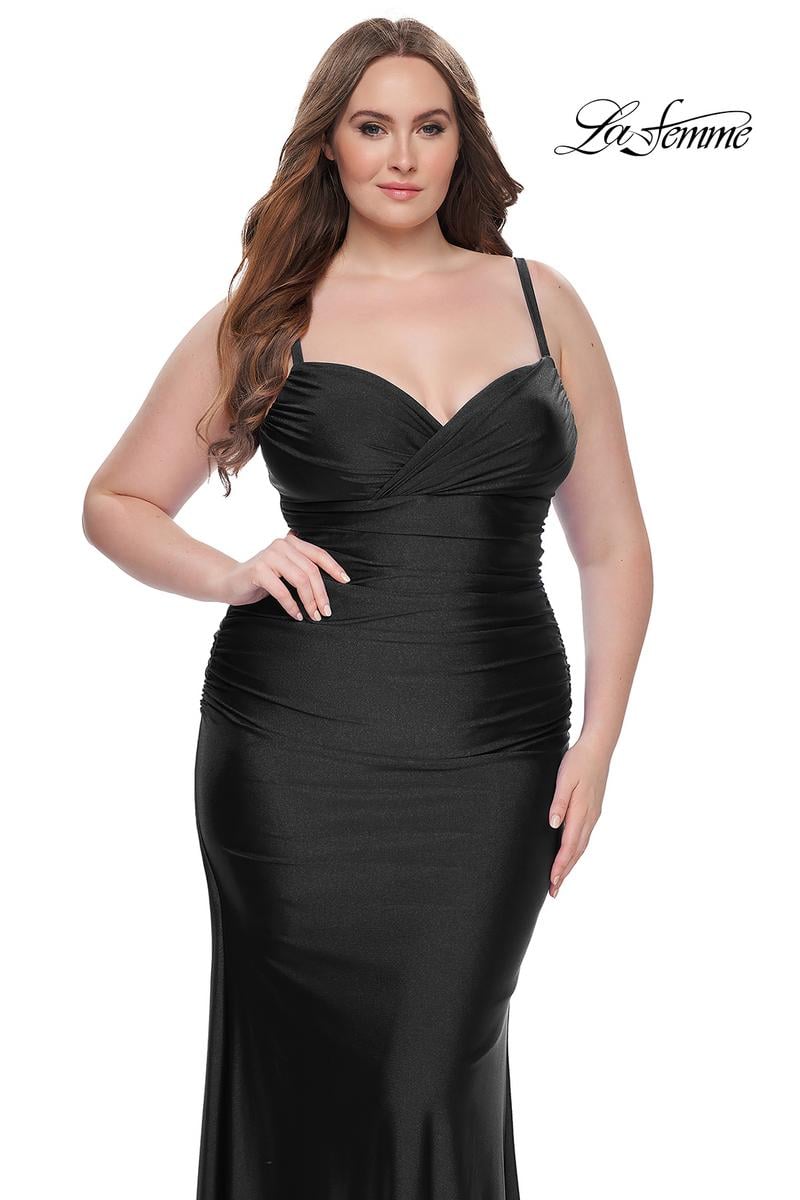 Plus Sizes Style Number 31632 - 12
