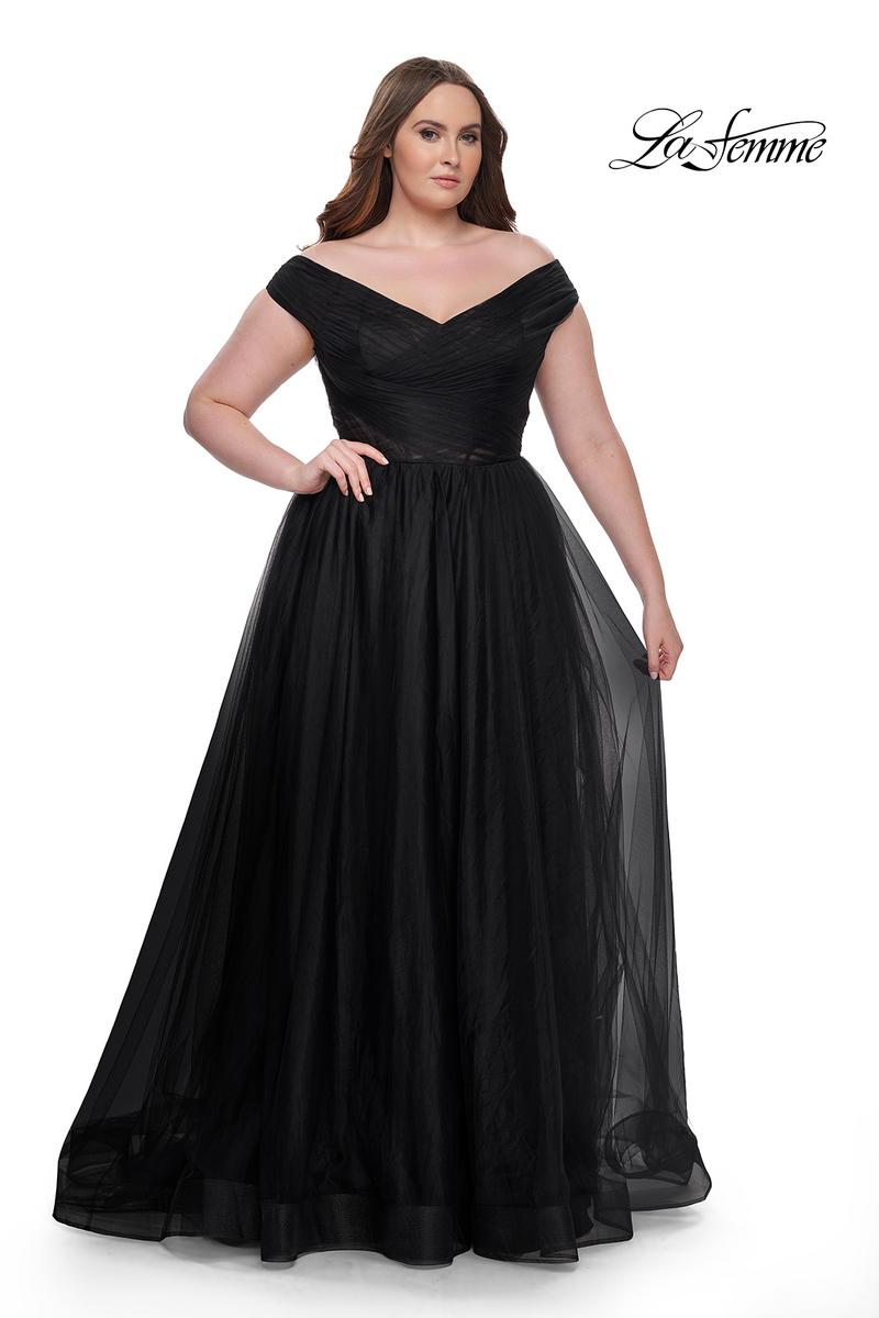 Plus Sizes Style Number 32204 - 7