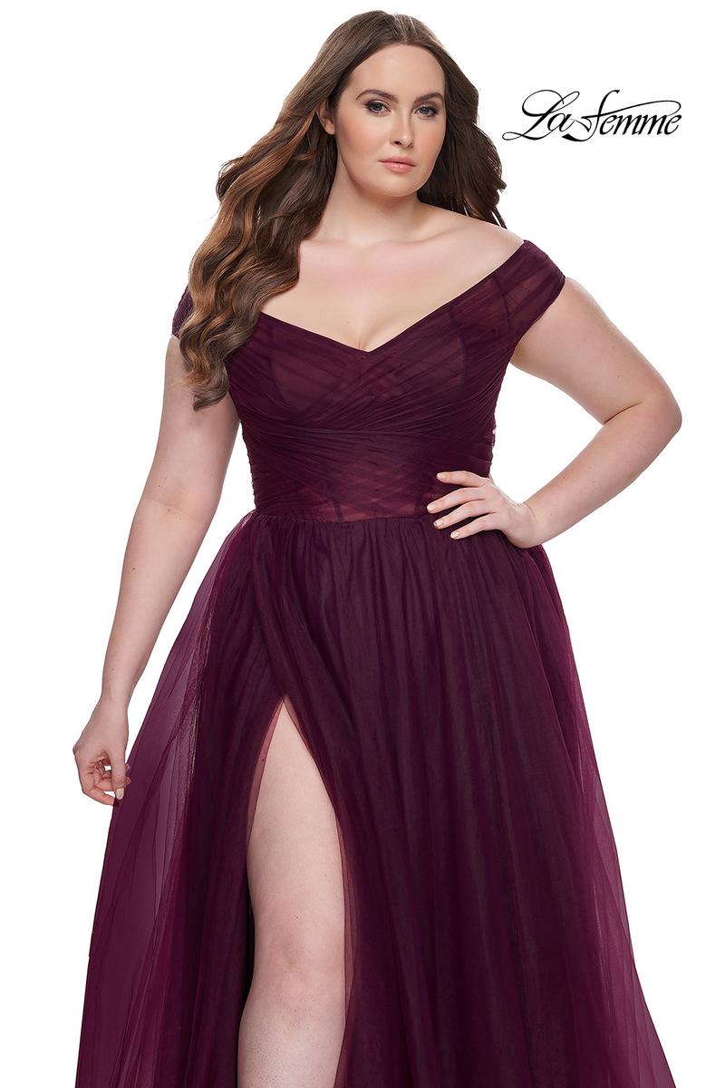 Plus Sizes Style Number 32204 - 13