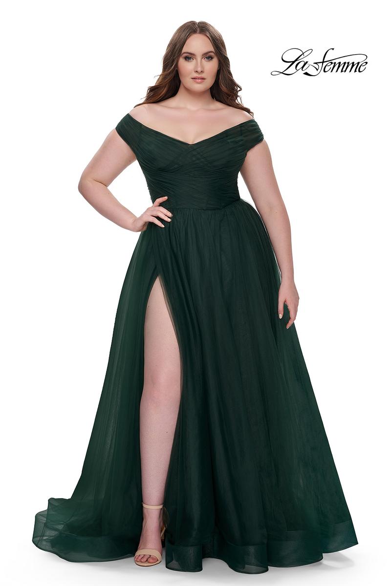 Plus Sizes Style Number 32204 - 3