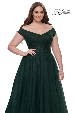 Plus Sizes Style Number 32204 - 11