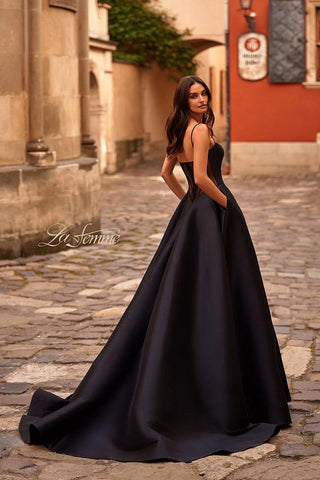 La Femme Style Number 32670 - 2