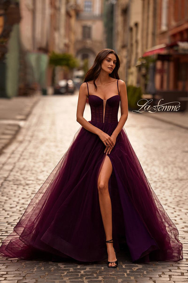 La Femme Style Number 32700 - 1