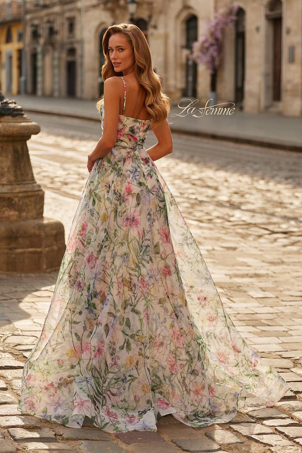 La Femme Style Number 33516 - 2