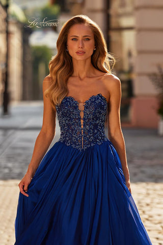 La Femme Style Number 33552 - 3
