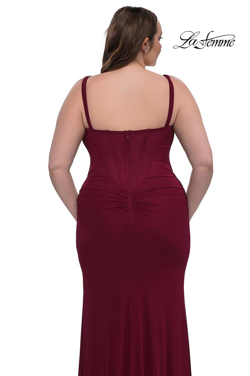 Plus Sizes Style Number 33015 - 6